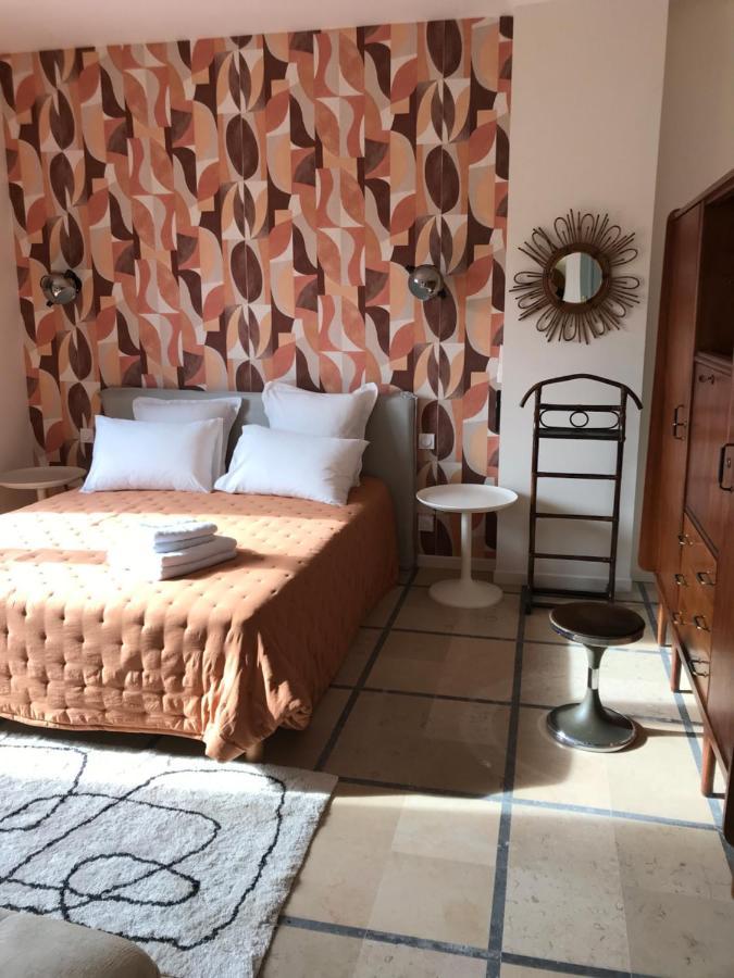 ホテル La Casa Sanills Saint-Hippolyte  エクステリア 写真